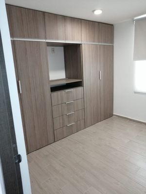 Renta departamento sin muebles en Fracc Milenio Qro Mex