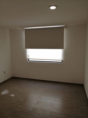 Renta departamento sin muebles en Fracc Milenio Qro Mex