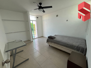 HERMOSA CASA UBICADA EN PRIVADA SIAN KA´AN