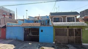 CASA, EN IZTAPALAPA, EXCELENTE OPORTUNIDAD