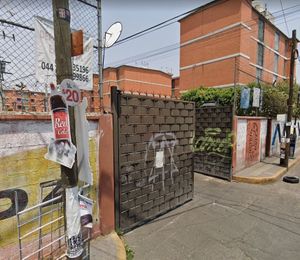 DEPARTAMENTO, EN IZTAPALAPA, EXCELENTE OPORTUNIDAD