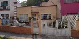 CASA EN COYOACÁN GRAN OPORTUNIDAD DE INVERSIÓN