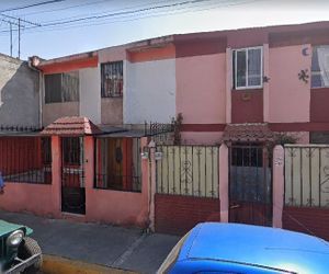 Casas en Los Reyes Ixtacala U  Ferrocarrileros, 54090  Tlalnepantla de Baz, Méx., México