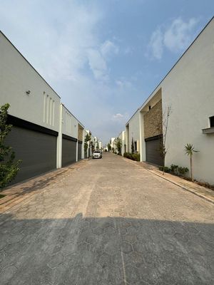 Casa nueva en VENTA, Residencial Zaragoza, Metepec.