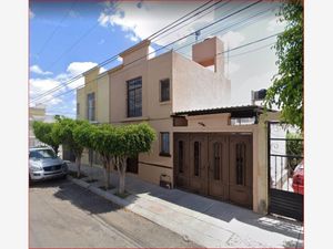 Casa en venta en RAMON COVARRUBIAS 204B, Misión Fundadores, Querétaro,  Querétaro.