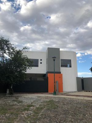 Casa en cerrada en Renta en La Herradura, $87,500