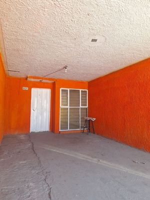 Casa en venta en Loma Dorada