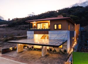 CASA EN CAMPO DE GOLF ALTOZANO CON ESPECTACULAR VISTA PANORÁMICA, ESTRENA LA CAS