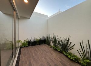 CASA NUEVA EN VENTA CAÑADAS DEL BOSQUE, ACABADOS DE LUJO ZONA HOSPITALES