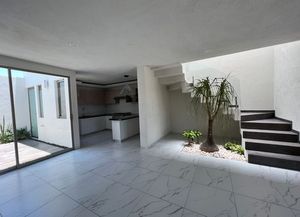 CASA NUEVA EN VENTA CAÑADAS DEL BOSQUE, Tres Marías, Zona de hospitales IMSS, IS