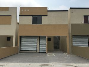 SE RENTA CASA TIENDA EN JUÁREZ, N.L.