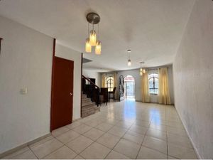 Casa en Venta en Balcones de Santa Maria San Pedro Tlaquepaque