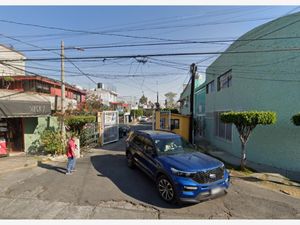 Casa en Venta en Bosques de Aragon Nezahualcóyotl