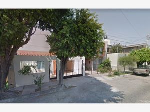 Casa en Venta en Jardines del Country Guadalajara