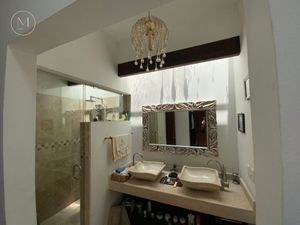 Vista al baño / Espacio de ducha