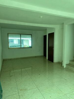 SE VENDE CASA EN FRACC AL NORTE DE LA CIUDAD