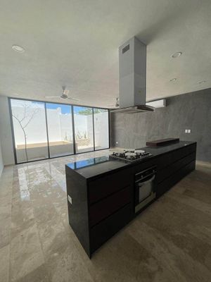 KURO Temozón, townhouse en venta de 3 recámaras Mérida