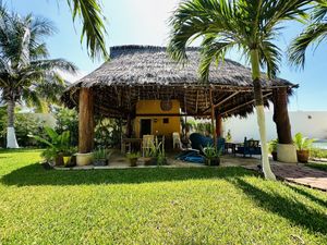 Casa en Venta frente al mar en Chuburna Puerto Yucatán.