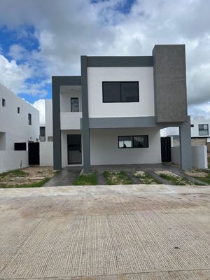 Venta Casa Privada Tamora con paneles solares en Conkal, Yucatán