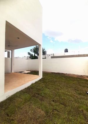 SE VENDE CASA DE 2 HABITACIONES  EN CAUCEL MERIDA CERCA DE CHEDRAUI