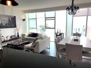 Increíble departamento en Zona Esmeralda