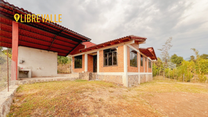 CASA EN RENTA VALLE DE BRAVO/ CASA FINCA EL RINCÓN