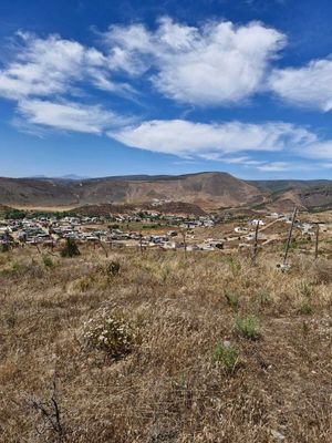 "TERRENO EN VENTA EN PRADERAS DEL CIPRES"