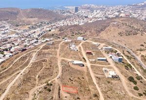 "TERRENO EN VENTA EN LOMAS DE LA MODERNA ENSENADA"