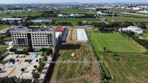 Terreno en Venta, En Irapuato, Guanajuato. Macro Lote para Inversión