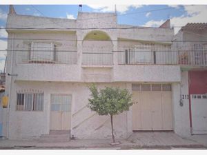 Casas en venta en Villas Reales, 38034 Celaya, Gto., México