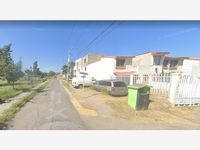 Casa en venta en Calle Niños Heroes, Hacienda del Oro, San Agustín,  Tlajomulco de Zúñiga, Jal., 45640. KARIN INTERNACIONAL SUCESORES, La  Platza, ELIZMAR AGRÍCOLA S. DE . DE .