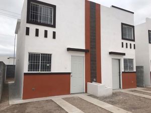 Casa en venta en Valle del Exito SN, Valle del Jaral, El Carmen, Nuevo  León, 66580.