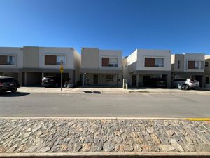 Casa en Venta en Distrito Brescia Juárez