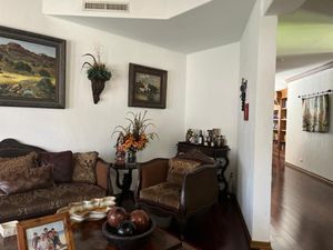 Casa en Venta en Campos Eliseos Juárez