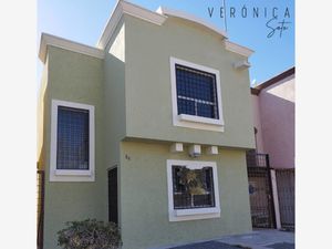 Casa en Venta en Villas Solares Juárez