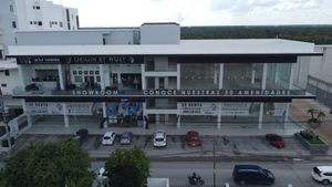Local comercial Plaza Wolf Cancún L-1