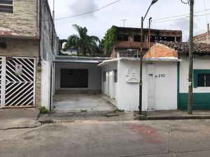 LOCAL COMERCIAL EN  VENTA