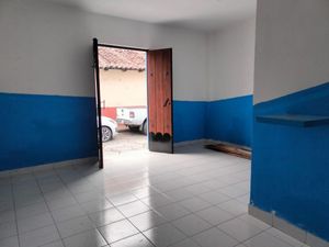 LOCAL - COMERCIAL EN RENTA