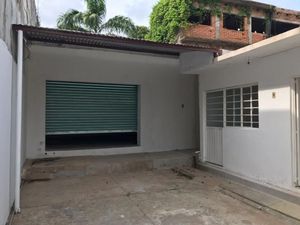 LOCAL COMERCIAL EN  VENTA