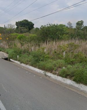 Terreno en Venta a orilla de carretera tuxtla ocozocoautla.