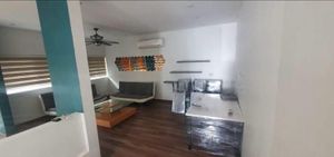 Excelente Casa en CENTRIKA PALMAS frente a parque