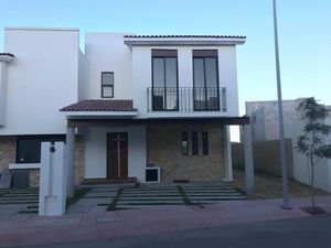 SE VENDE CASA EN ZIBATA QUERÉTARO