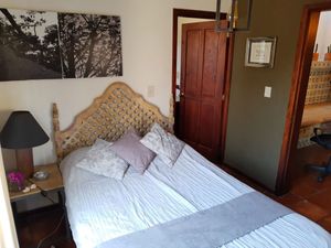 CASA EN VENTA AMUEBLADA EN JURICA QUERETARO M-E