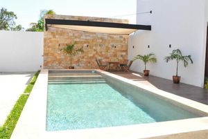 RENTA DE TOWNHOUSE EN PRIVADA SENS, SANTA GERTRUDIS COPÓ, MERIDA.