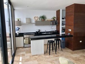 RENTA DE TOWNHOUSE EN PRIVADA SENS, SANTA GERTRUDIS COPÓ, MERIDA.