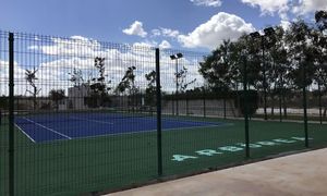 Terreno en Venta de 683 m2 en Privada Arborea. Conkal Yucatán