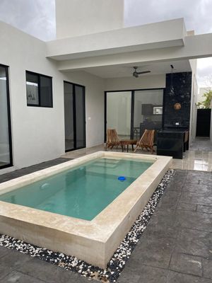 Casa en venta de 3 recámaras, de 1 planta, LUNARE, en Cholul, Mérida Yuc.