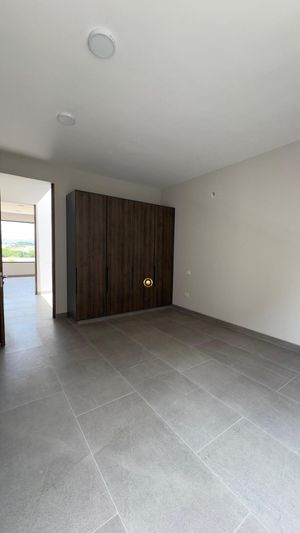 CASA EN VENTA EN PUERTA DE HIERRO