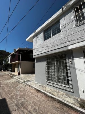 EN RENTA, Casa en privada cerca del Malecón, Campeche