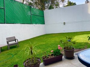 Casa en Condominio en Venta con Jardín en San Jerónimo Lídice